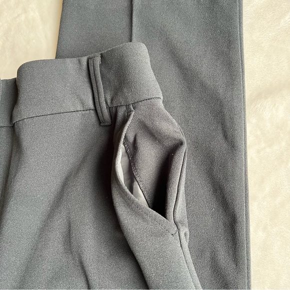 Reitman’s Super High-Rise Straight Leg Ankle Pants - Picture 7 of 12